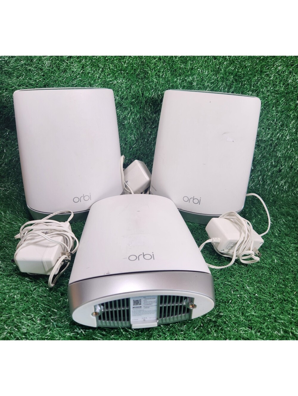 Netgear Orbi AX4200 Whole-Home Tri-Band Mesh WiFi 6 System RBK750 3 pack